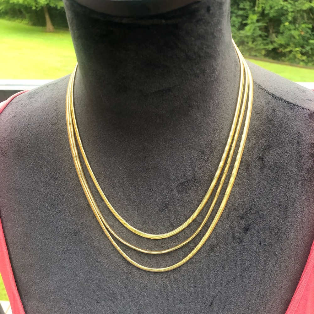 1928 Elegant Gold Layered Necklace